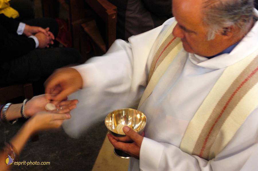 Nom de l'image : D1191026-1_(c)Norbert-JUNG — Description :  Paris - Toussaint 2004